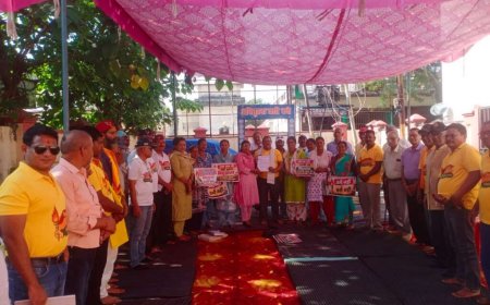 बिंदुखत्ता को राजस्व गांव बनाने की मांग पर राजनीतिक दलों की बेरुखी, 19वें दिन भी धरना जारी
