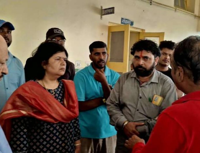 स्वास्थ्य विभाग ने मीनाक्षी मामले में लिया कड़ा संज्ञान, दुकान का किया निरीक्षण