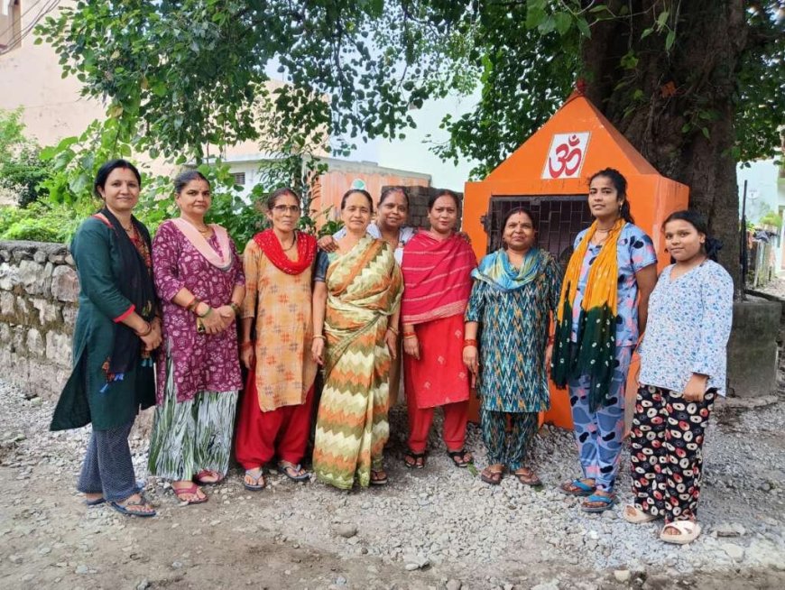 टनकपुर में पेयजल लाइन के लिए तोड़े गए रास्ते, महिलाओं ने किया बड़ा प्रदर्शन